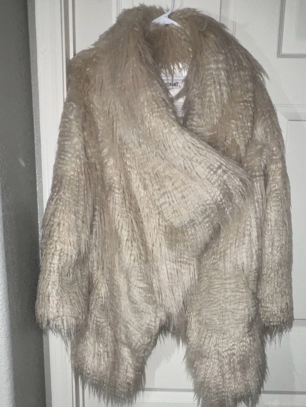 N’ONAT Sugar Vegan Faux Fur Coat Women’s XS Ivory Shag Luxury Draped